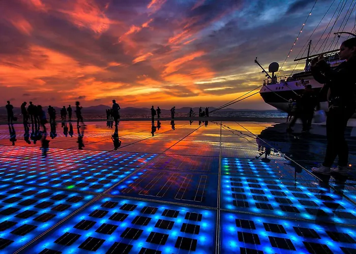 Ruhiges Mit Terrasse In Strandnaehe By Interhome アパート *